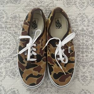 Vans Kids Sneakers, Brown Camo, Size 7, EUC